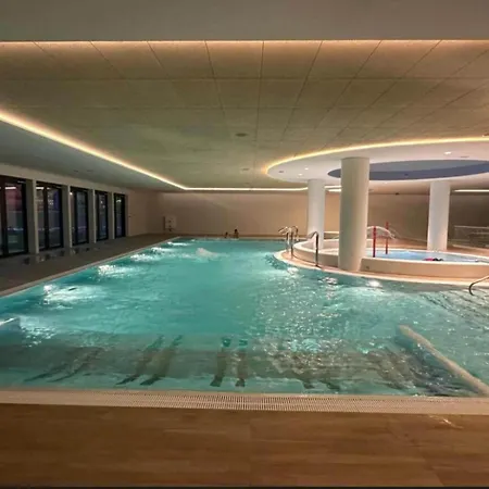 In Near And Apartament *