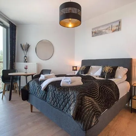 In Near And Apartamento Pobierowo