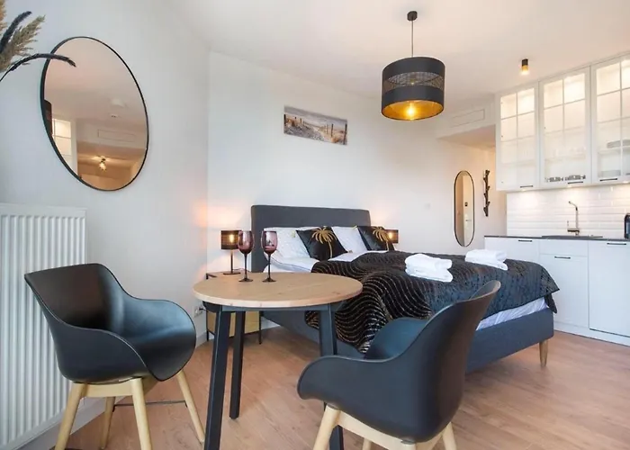 In Near And * Pobierowo